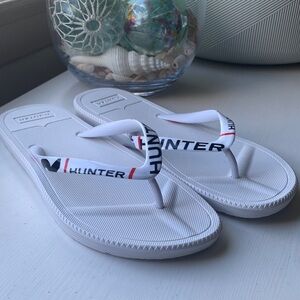 Hunter White Flip Flops